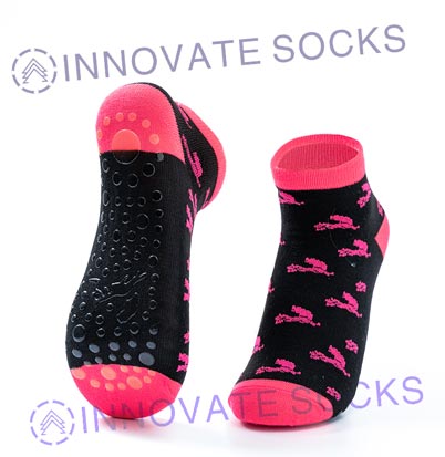 Fly Squirrel Ankle Anti Skid Grip Trampoline Park Socks