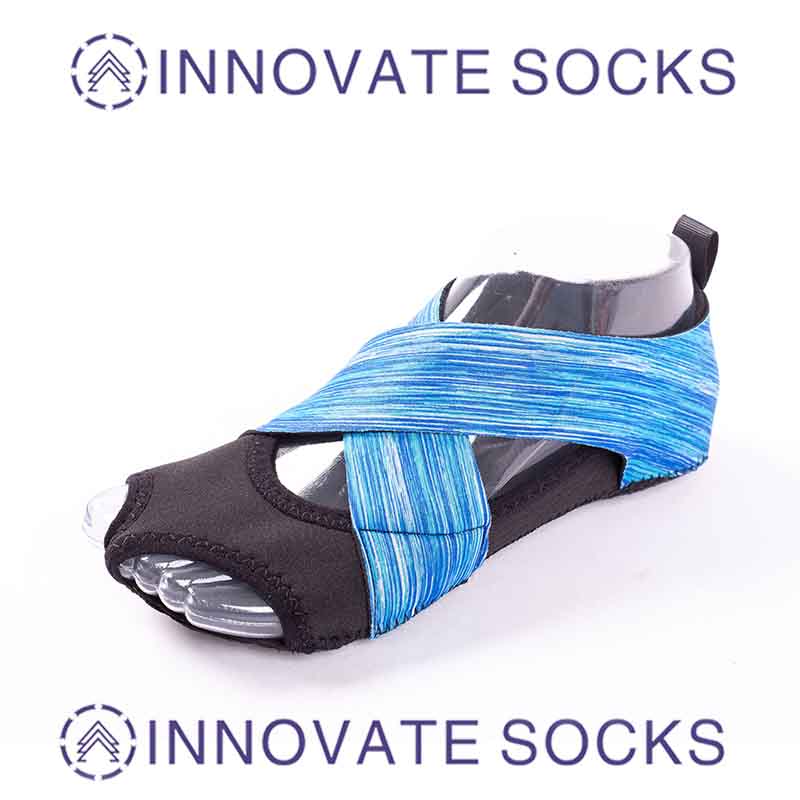 High Quality Yoga Socks women Wholesale Yoga Pilates Fitness Training Socks Shoes-2.jpg<!--[