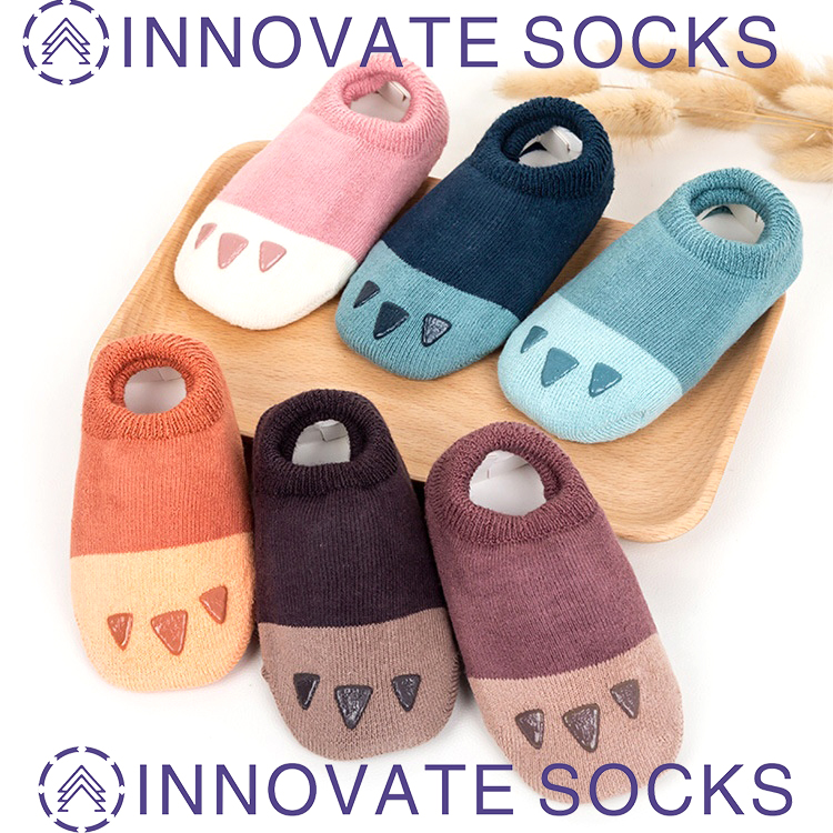 Lovely Baby Dinosaur Grips Non-slip Slipper Socks