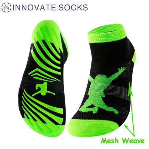 anti slip trampoline socks